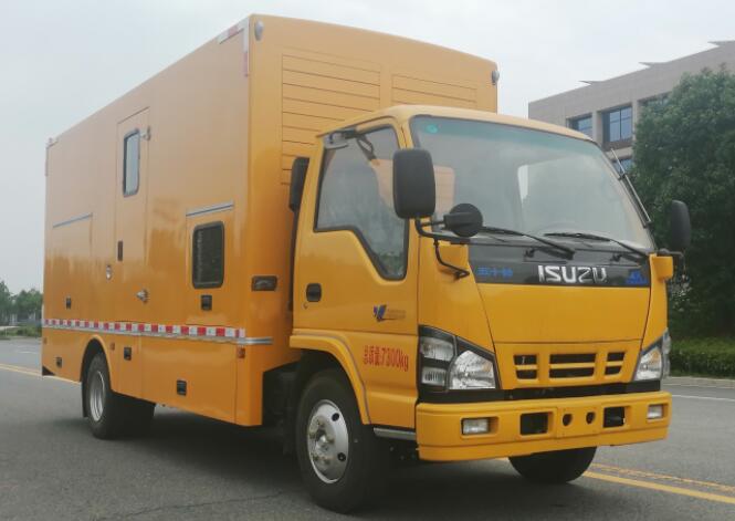 3815轴距五十铃窄体电源车