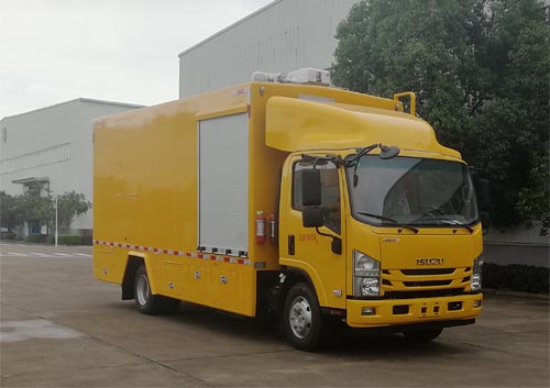 五十铃700p底盘4175轴距电源车（6米厢）