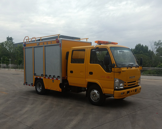 五十铃双排座3360轴距蓝牌救险车